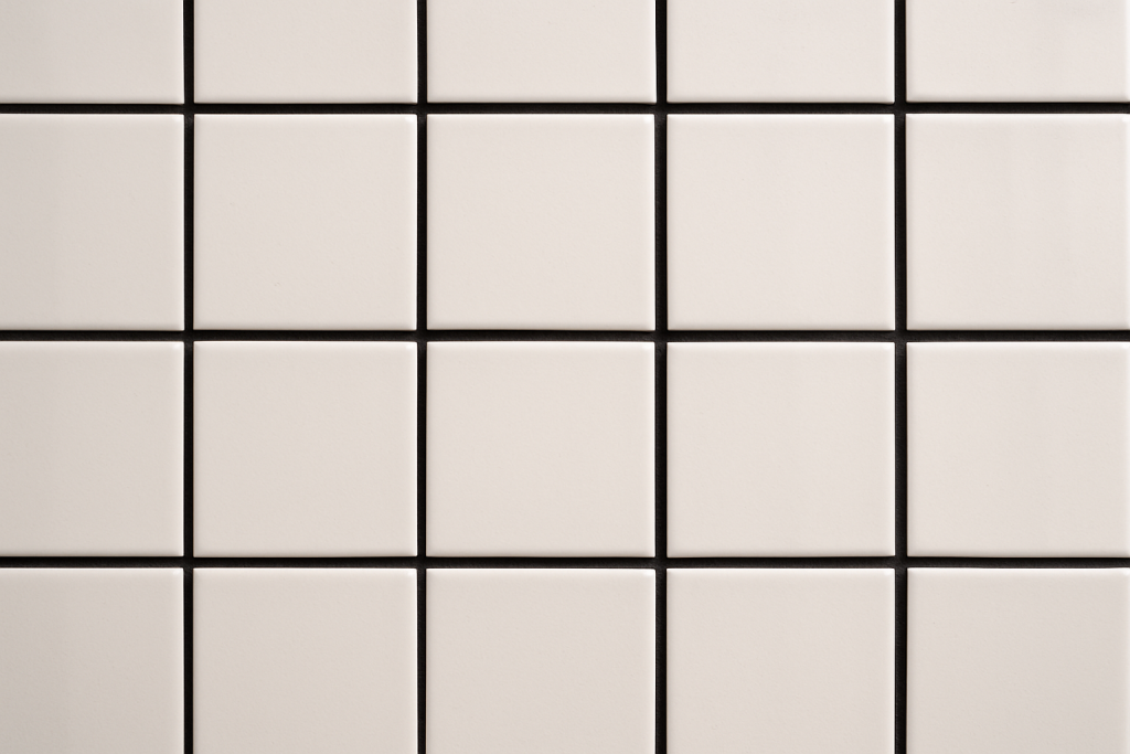 20250825_1638_Белая плитка с затиркой_simple_compose_01k3gq61pje74b3htj0aa32bf2.png